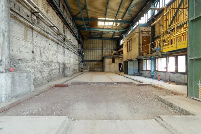 Pronájem výrobních prostor, Ostrava, 9648 m2