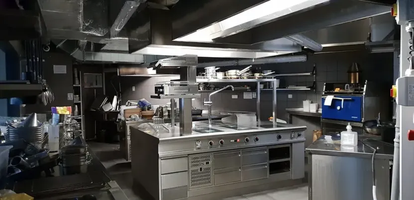 Pronájem restaurace, Praha - Staré Město, Staroměstské náměstí, 531 m2