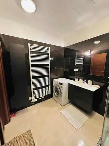 Prodej bytu 3+kk, Karlovy Vary, Chebská, 67 m2