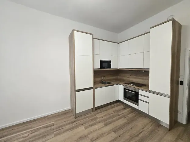 Pronájem bytu 4+kk, Praha - Žižkov, Domažlická, 85 m2