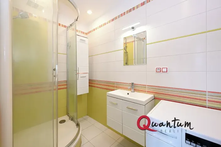 Pronájem bytu 3+1, Praha - Hloubětín, Poděbradská, 72 m2