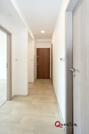 Pronájem bytu 3+1, Praha - Hloubětín, Poděbradská, 72 m2