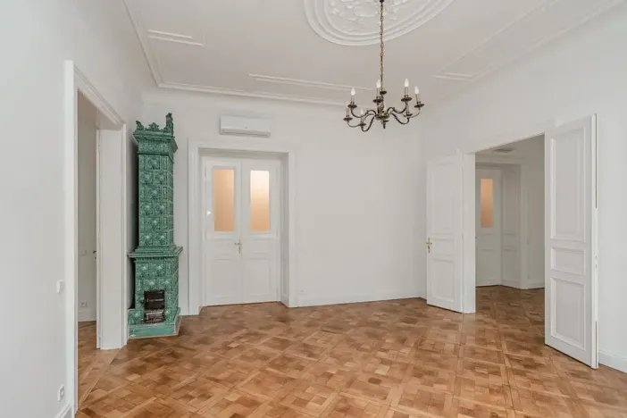 Pronájem kanceláře, Praha - Vinohrady, Italská, 255 m2
