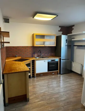 Pronájem bytu 1+kk, Praha, Hnězdenská, 40 m2