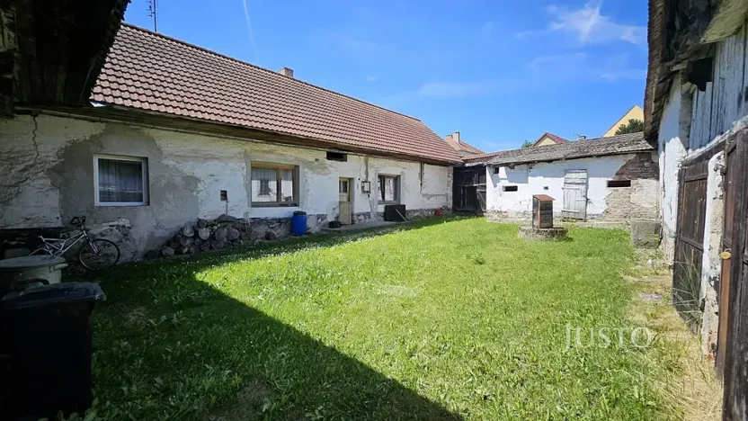 Prodej rodinného domu, Kváskovice, 174 m2