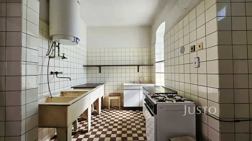 Prodej rodinného domu, Dobev, 180 m2