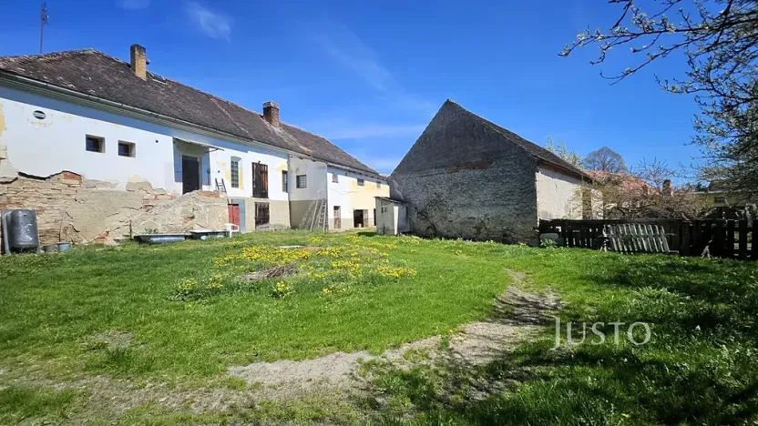 Prodej rodinného domu, Dobev, 180 m2