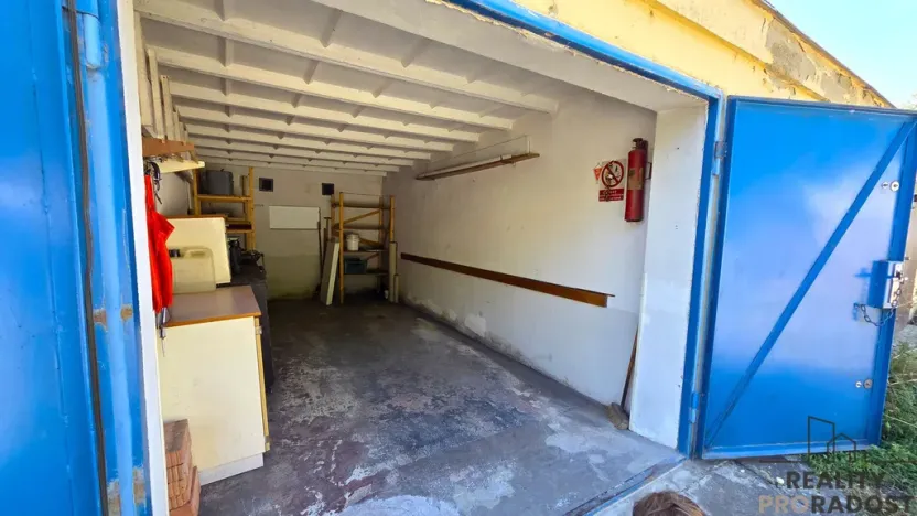Prodej garáže, Vyškov - Pazderna, Dědická, 17 m2