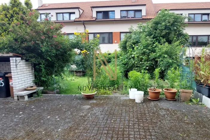 Pronájem bytu 2+kk, Domažlice, náměstí Míru, 69 m2