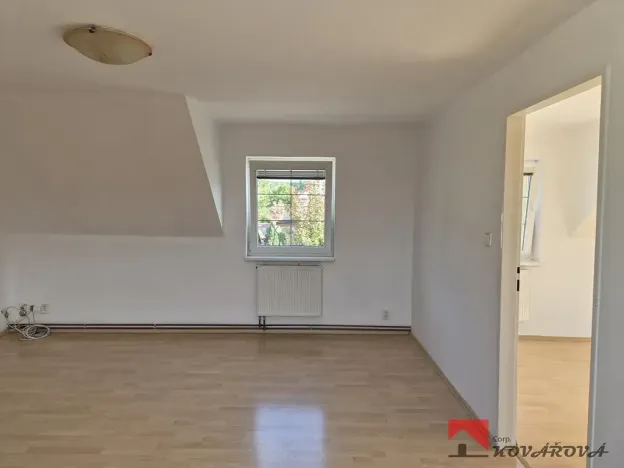 Pronájem bytu 3+1, Kralupy nad Vltavou, Kuzmínova, 60 m2