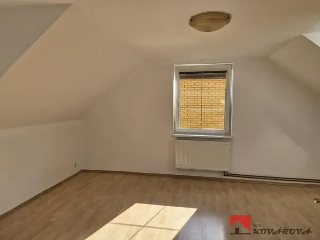 Pronájem bytu 3+1, Kralupy nad Vltavou, Kuzmínova, 60 m2
