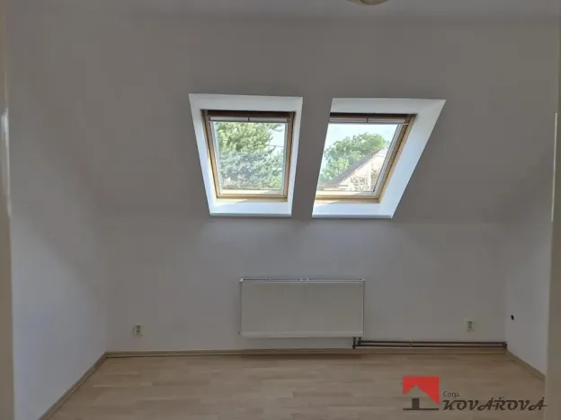 Pronájem bytu 3+1, Kralupy nad Vltavou, Kuzmínova, 60 m2