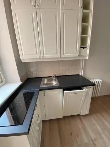 Pronájem bytu 1+1, Praha, 35 m2