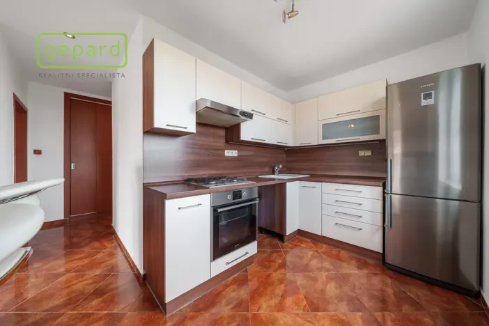 Prodej bytu 2+1, Sokolov, Heyrovského, 50 m2
