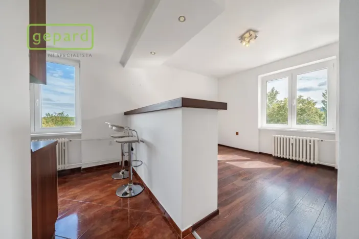 Prodej bytu 2+1, Sokolov, Heyrovského, 50 m2