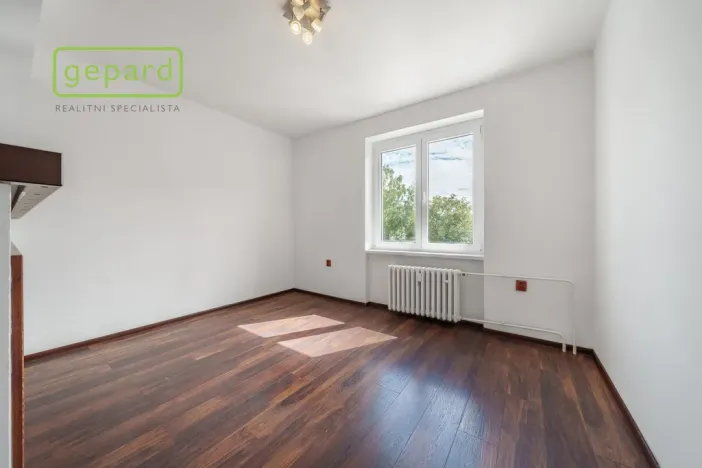 Prodej bytu 2+1, Sokolov, Heyrovského, 50 m2