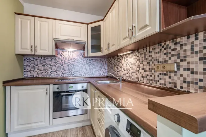 Pronájem bytu 2+kk, Teplice, Trnovanská, 40 m2