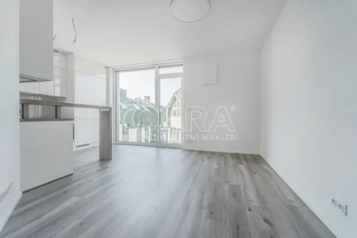 Pronájem bytu 1+kk, Praha - Stodůlky, Za Lužinami, 27 m2