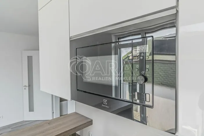 Pronájem bytu 1+kk, Praha - Stodůlky, Za Lužinami, 27 m2