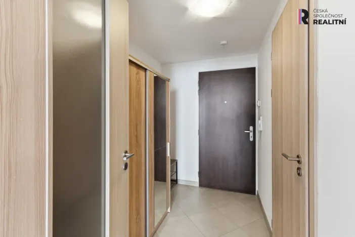 Pronájem bytu 1+kk, Praha - Třebonice, Do zahrádek I, 29 m2