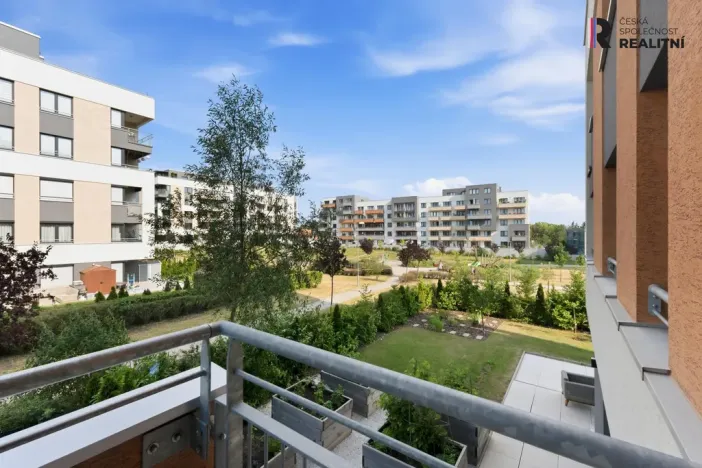 Pronájem bytu 1+kk, Praha - Třebonice, Do zahrádek I, 29 m2
