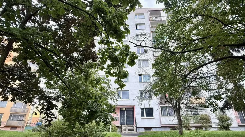 Pronájem bytu 1+1, Chomutov, Jirkovská, 35 m2