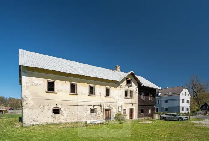 Prodej rodinného domu, Cvikov, 197 m2