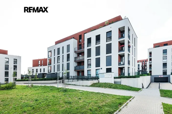 Prodej bytu 2+kk, Kolín, Zásmucká, 64 m2
