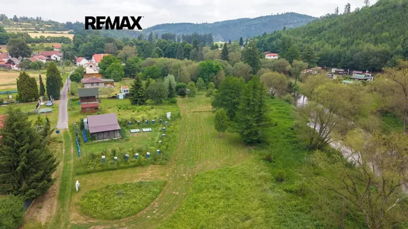 Prodej pozemku, Vlastějovice, 2100 m2