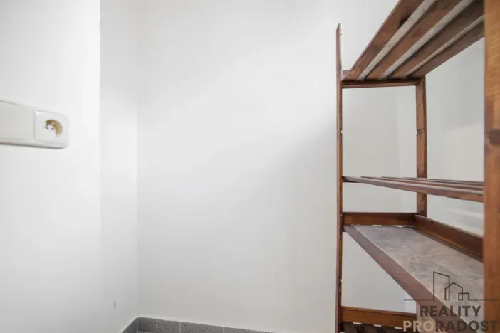 Pronájem bytu 2+kk, Pardubice, Pernerova, 55 m2