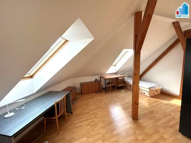 Pronájem pokoje, Plzeň - Skvrňany, Křimická, 25 m2
