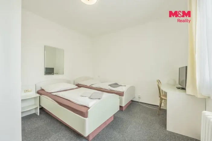Prodej ubytování, Tuchlovice - Srby, 3216 m2