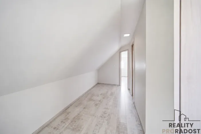 Prodej rodinného domu, Smiřice, 170 m2