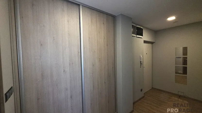 Pronájem bytu 2+kk, Brno, Křenová, 4970 m2
