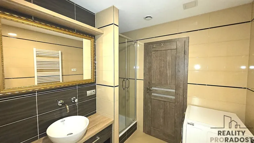 Pronájem bytu 2+kk, Brno, Křenová, 58 m2