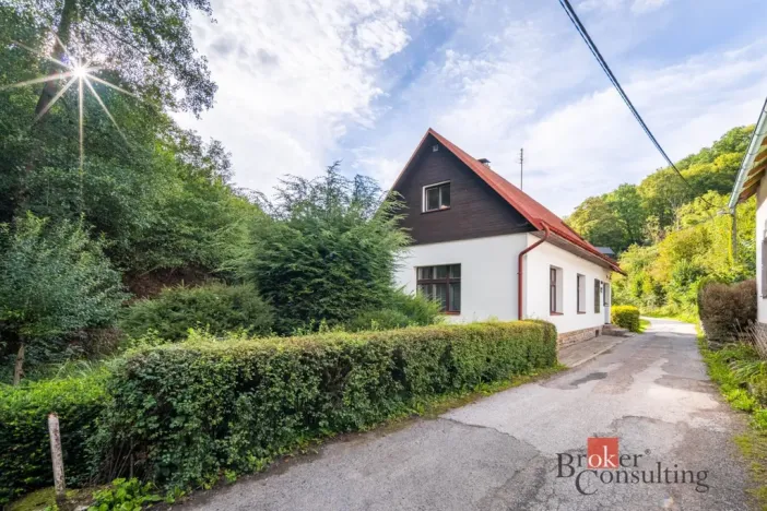 Prodej rodinného domu, Nové Město nad Metují, Lesní, 128 m2