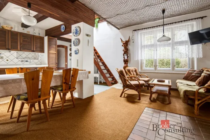 Prodej rodinného domu, Nové Město nad Metují, Lesní, 128 m2