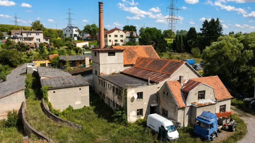 Prodej výrobních prostor, Mirotice, Lihovarská, 1600 m2