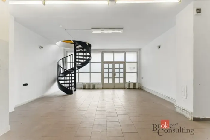 Prodej obchodního prostoru, Žďár nad Sázavou - Žďár nad Sázavou 6, Nádražní, 63 m2