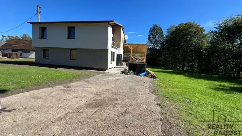 Prodej rodinného domu, Hrádek, 197 m2