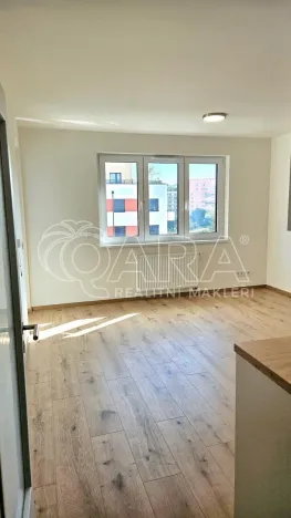 Pronájem bytu 2+kk, Praha - Hlubočepy, Fabiánové, 42 m2