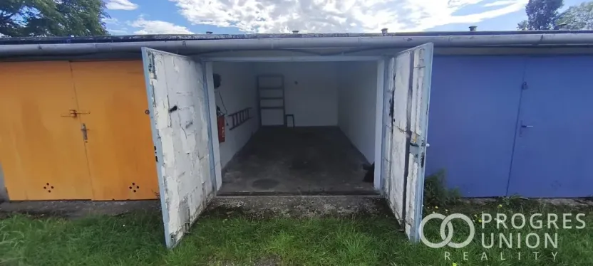 Pronájem garáže, Valašské Meziříčí - Krásno nad Bečvou, M. Alše, 17 m2