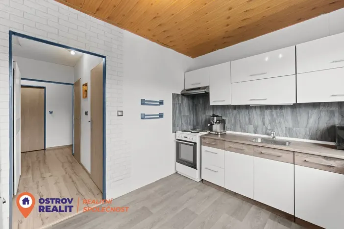 Prodej bytu 3+1, Horní Loděnice, 63 m2
