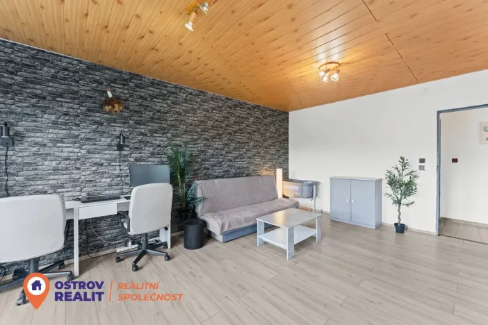 Prodej bytu 3+1, Horní Loděnice, 63 m2