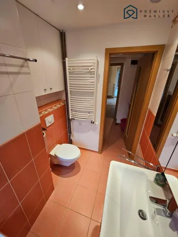 Pronájem bytu 3+1, Meziboří, Okružní, 60 m2