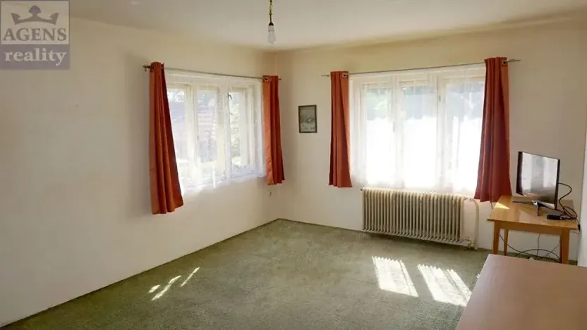 Prodej rodinného domu, Praha - Vinoř, Dašická, 182 m2
