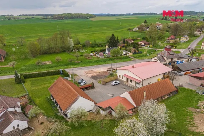 Pronájem výrobních prostor, Dubenec, 453 m2