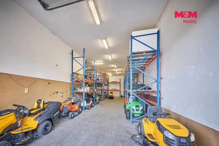 Pronájem výrobních prostor, Dubenec, 453 m2