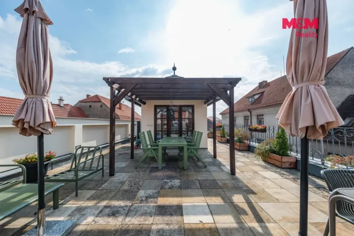 Pronájem rodinného domu, Rožďalovice, Tyršova, 300 m2