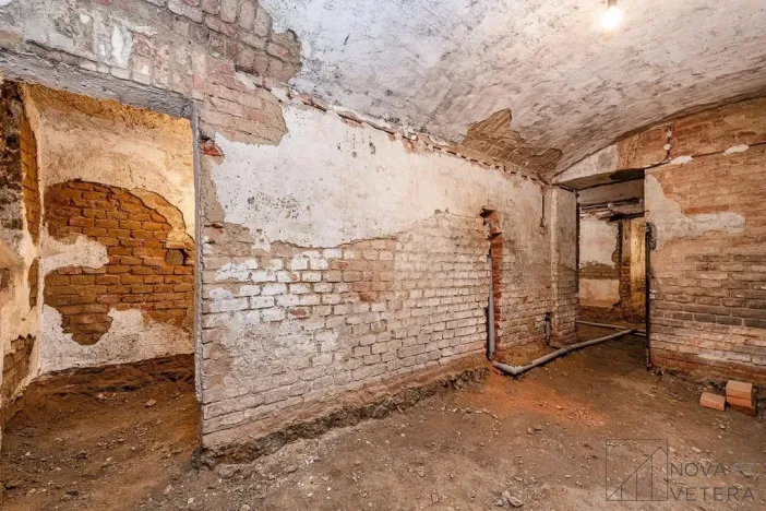 Prodej obchodního prostoru, Praha - Vinohrady, Chodská, 99 m2